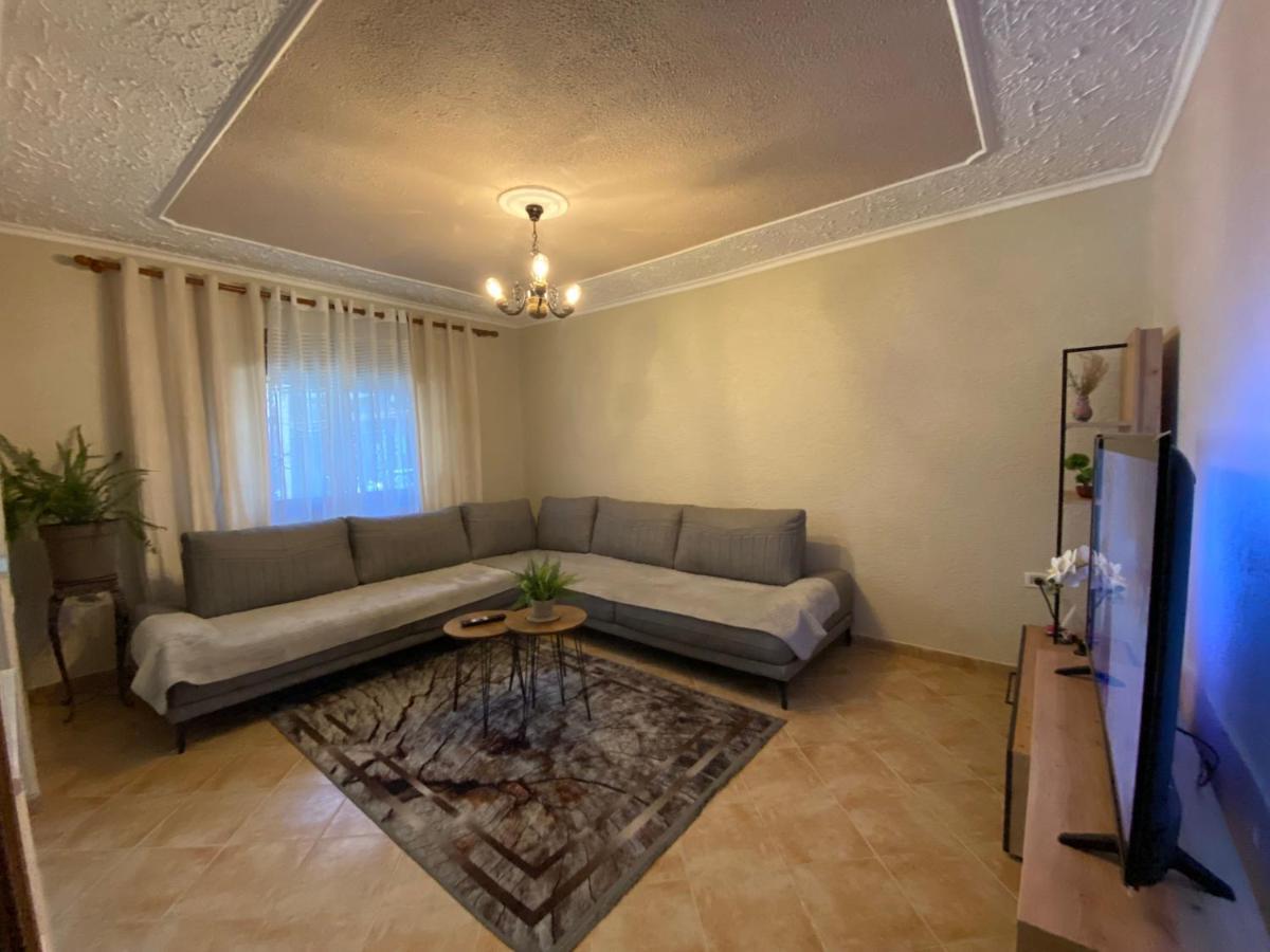 Lucas Apartment 2 ติรานา ภายนอก รูปภาพ